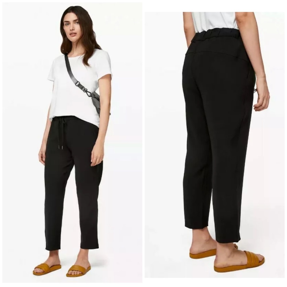 Lululemon black on the fly woven crop jogger pants